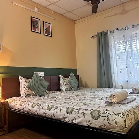 Mulaqat Homestay Siliguri Exteriör bild