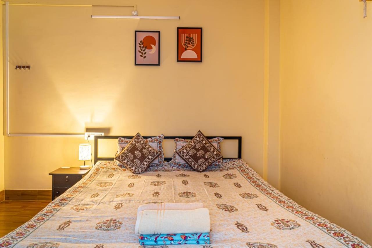 Mulaqat Homestay Siliguri Exteriör bild